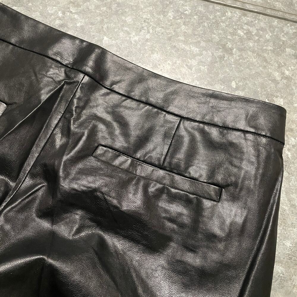 NWOT Michael Kors Faux Leather Pants Womens 12 Black Gold Buttons - Picture 8 of 12